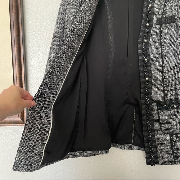 WHBM | Long Tweed Embellished Trophy Blazer Jacket Size 00 - Picture 14 of 15